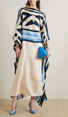 Silk Kaftan Dress, Long Kaftan Dress, Mode Kimono, Long Kaftan, Silk Kaftan, Abayas Fashion, Kaftan Dress, Silk Twill, Long Scarf