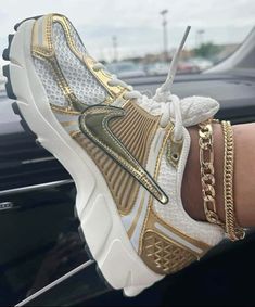 Nike Zoom Vomero 5 Gold Dr Shoes, Kicks Shoes