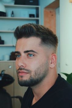 #menshaircut #barberlife #hairgoals #mensgrooming #hairinspo #mensstyle #hairtrends #haircutideas #mensfashion #barbershop Medium Buzzcut Men, Messy Buzzcut, Haircut For Men With Beard, Hear Cut, Young Men Haircuts, Men Fade Haircut Short, Short Hair With Beard, Mens Haircuts Short Hair, Mens Hairstyles With Beard