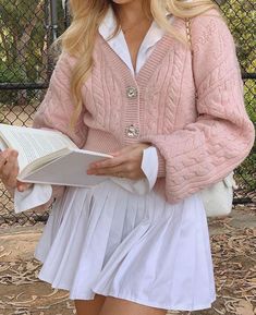 Adrette Outfits, Stile Blair Waldorf, Estilo Preppy, Preppy Outfit, Pinterest Outfits, White Skirt, Mode Inspo, Pink Outfits