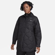 When you need an extra layer, this quilted jacket is where it's at. A roomy design with dropped shoulders gives you a relaxed look without it feeling too big. Synthetic fill helps keep you warm, while a water-repellent finish helps you live life to the fullest come rain or shine. Layer Clothes, Nike Essentials, White Top Women, Jacket Nike, Live Life To The Fullest, Trench Jacket, Rain Or Shine, Black And White Tops, Women Lifestyle