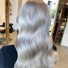 The Coolest Way to Get Gray Blonde Hair | Wella Professionals Silver Platinum Hair, Enhancing Gray Hair, Gray Hair Color