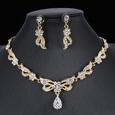 Bridal Jewelry Sets- Fashion Zircon Women Jewelry Set Classic Wedding Bride Bow Necklace Earrings Set Gold ColorModel Number:4000063535593 Bow Necklace, Women's Jewelry Sets, Classic Wedding, Wedding Jewelry Sets, Bridal Jewelry Sets, Wedding Classic, Necklace Earring Set, Necklace Earrings, Earrings Set