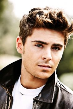 Image result for teen boy haircuts 2018 Mens Short Messy Hairstyles, Zac Efron Hair, Mens Messy Hairstyles, Zach Efron, Hair Cuts 2017, Cool Boys Haircuts, Beyonce Hair