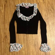 Long Sleeve Ribbed Button Down Top Betty Boop Trim Around D Neck And Sleeves Fitted Black Top With Hello Kitty Print, Vintage Betty Boop Shirt, Betty Boop Dolls Kill, Betty Boop Graphic Tee, Dolls Kill Hello Kitty, Ribbed Sweater, Aesthetic Makeup, Betty Boop, Dolls Kill