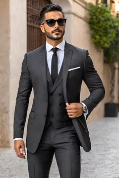 Men Vest Outfits, Followers Growth, Blazer Outfits Men, Classy Suits, Formal Men Outfit