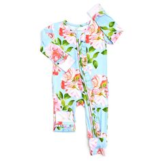 Material :Milk silk Preorder If you order with other stock items,we will need ship together when this item finished Winter Romper, Flower Romper, Comfortable Outfit, Baby Sleepers, Kids Boutique Clothing, Kids Boutique, Milk Silk, Girls Rompers