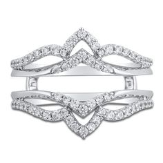 a white gold ring set with diamonds on top and bottom, in the shape of an arrow