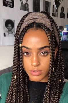 2019 Haircut trends: Give that old-fashioned v cut hair a rest and try these modern and trendy hairstyles. Box Braids Ideas, Blonde Box Braids, Braids Ideas, African Braids, Braided Hairstyles For Black Women