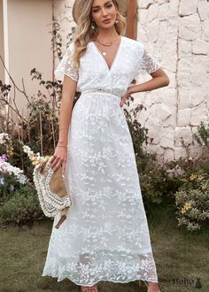 Boho White Floral Lace Dress Emma - S - Dresses White Floral Lace Dress, Floral Lace Maxi Dress, Floor Length Maxi Dress, Bohemian Maxi, Bohemian Maxi Dress, Lace Neckline, Floral Lace Dress, Styl Boho, Lace Maxi