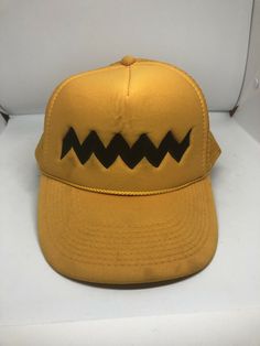 A little dirty Vintage Charlie Brown Peanuts Foam Mesh SnapBack Hat Cap Nissun. Condition is Pre-owned. Shipped with USPS First Class Package. Vintage Charlie Brown, Charlie Brown Peanuts, Bat Signal, Hat Cap, Snapback Hat, First Class, Snapback Hats, Charlie Brown, Peanut