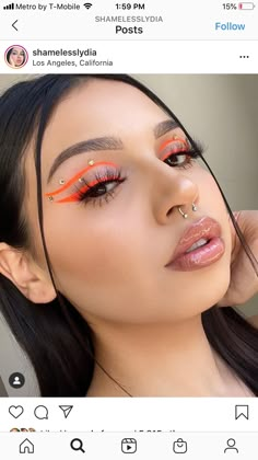 Neon Makeup Ideas Eye Easy, Neon Orange Makeup Looks, Orange Rave Makeup, Orange Festival Makeup, Neon Apocalypse, Techno Makeup, Rave Barbie, Edc Makeup, New Makeup Ideas