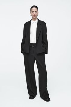 TAILORED WOOL-BLEND TWILL PANTS - BLACK - Trousers - COS Belted Cape, Tailoring Details, Black Wide Leg Trousers, Accessories Bags Shoes, Women Magazines, Twill Pants, Your Shoes, Black Trousers, Tailored Pants