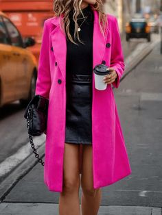 Rosa Fucsia Elegante Collar manga larga Tela Liso Normal Embellished No-Elástico  Ropa de Mujer Black Outfit With A Pop Of Color, Bright Color Clothes Style, Pink Buissnes Outfit, Hot Pink Work Outfit, Pop Of Pink Outfit, Love Core Fashion, Pink Overcoat Outfit, Pink Blazer Outfit Winter, Pink Professional Outfit