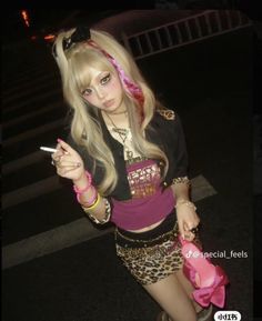 Gyaru Aesthetic, Agejo Gyaru, Gyaru Style, Estilo Harajuku, 일본 패션, Gyaru Fashion, Foto Poses, 2000s Fashion Outfits, J Fashion