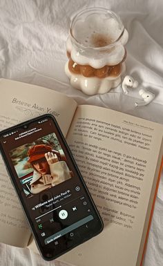 coffee Coffee Books Aesthetic, Letters Ideas, Coffee Books, Story Insta, Books Aesthetic, Music Charts, Coffee Quotes, Piano Music, Coffee Art