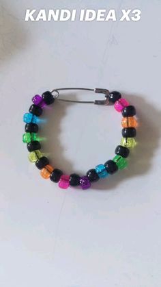 Trans Kandi Bracelet, Cool Kandi Cuff Ideas, Kandi Cuff Patterns Easy, Kandi Word Ideas, Kandi Collar, Matching Kandi Bracelet Ideas, Bead Diy Crafts, Easy Kandi Ideas, Kandi Ideas Bracelets