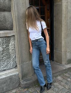 Cecilia Moosgaard, Feminine Casual, Mommy Style, Lovely Clothes, Jeans Outfit, Outfit Inspo Fall, Elegant Outfit, Autumn Winter Fashion, Pretty Outfits