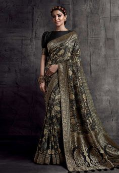 Buy Special silk Saree Party wedding wear dresses Black silk festival wear saree 8304 online in USA, UK and Canada from KollyBollyEthnics.com Latest Sarees Online, Zari Saree, Purple Weave, Design Saree, Linen Sarees, Ethnic Sarees, Wedding Saree Indian, Designer Sarees Online, Utsav Fashion