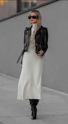 Casually Chic, Chic Fall Outfits, Fashion Capsule, 가을 패션, Fall Ideas, Style Mistakes, Fall Fashion Outfits, Black Leather Jacket