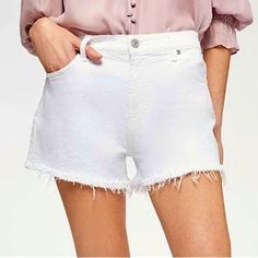 A Summer Staple ! Cut Off Shorts In Whit Rag Hem. Stretchy And Comfortable. Approximate Measurements: Waist 13 1/2” Rise 9 1/2” Inseam 2 1/2” Without Fray 33 Denim Designer Premium Frayed Casual Summer Vacation Travel Essential Mid-rise Solid Shorts With Built-in Liner, White Stretch Cutoff Jean Shorts, Stretch Mid-rise White Jean Shorts, White Stretch Mid-rise Jean Shorts, White Bottoms With Frayed Hem And Short Length, White Short Length Bottoms With Frayed Hem, High Waist White Bottoms With Frayed Hem, White High-waist Bottoms With Frayed Hem, White Frayed Hem Shorts