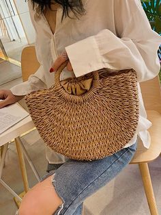 Straw Bag Outfit, Bohemian Handbags, Purse Outfit, Bag Outfit, Straw Tote Bag, Wicker Bags, Straw Handbags, Braid Designs, Boho Bags