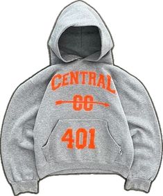 Sports Hoodie With Logo Print For Fall, Gray Varsity Hoodie For Streetwear, Gray Varsity Hoodie Sweatshirt, Casual Athletic Heather Hoodie For Sports Season, Casual Athletic Heather Sweatshirt For Winter, Gray Letter Print Hoodie For Fall, Fall Letter Print Gray Hoodie, Winter Varsity Hoodie With Logo Print, Gray Hoodie For Spring Sports