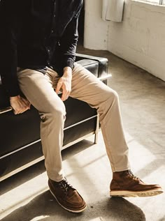 Khaki Pants Outfit Men, Best Chinos, Khaki Pants Outfit, Slim Fit Chinos, Mens Chinos, Sand Beige, Chino Pants