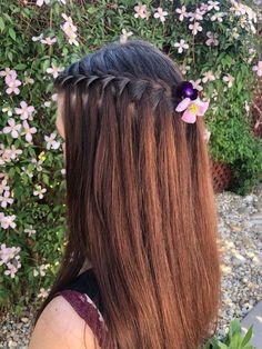 Hair Style On Saree, Hair Wedding Styles, Hair Style Vedio, Engagement Hairstyles, Long Hair Wedding, Wedding Hair Up, Traditional Hairstyle, Easy Hairstyles For Thick Hair, Wellness Massage