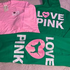 Vs Pink Originals 3 Piece Set: Long Sleeve Campus Tee Shirt, Pullover Hooded Sweatshirt & Oversized Campus Sweatpants. Choose Pink Or Green Shirt Pink Letter Print Sweatshirt For Loungewear, Pink Casual Sweats For Loungewear, Casual Pink Sweats For Loungewear, Green Long Sleeve Sporty Sets, Pink Crew Neck Sweats For Loungewear, Green Long Sleeve Sets With Letter Print, Green Long Sleeve Letter Print Sets, Pink Long Sleeve Sweats For Loungewear, Sporty Pink Long Sleeve Sets