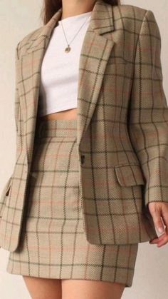 Look Grunge, Korean Casual Outfits, Elegante Casual, Classy Work Outfits, Causual Outfits, Mode Inspo, Looks Chic, Formal Outfit