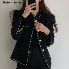 Brand Name: HnewlyStyle: CasualThickness: STANDARDHooded: NoMaterial: PolyesterMaterial: CashmereOrigin: CN(Origin)Season: WinterPattern Type: PatchworkClothing Length: RegularType: Wide-waistedGender: WOMENAge: Ages 18-35 Years OldCollar: O-NeckClosure Type: Single BreastedSleeve Length(cm): FullSleeve Style: RegularModel Number: high qualityOuterwear Type: JacketsDecoration: ButtonDecoration: PocketsDecoration: Spliced#Chic Work Outfits Women##Office Looks##Classic Style Women# Coat Korean, Hoodies Aesthetic, Womens Ripped Jeans, Cropped Coat, Blue Black Color, Women Sweaters Winter, Estilo Preppy, Winter Jackets Women, Work Outfits Women