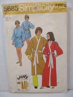 Bathrobe Pattern Free, Kimono Robe Sewing Pattern, Kimono Robes Pattern, Bathrobe Pattern, 1970s Patterns, Mens Sewing Patterns, Simplicity Patterns Vintage, Male Kimono, Women's Sewing Patterns