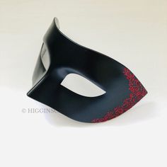 Captivate and enchant with our exquisite men's Venetian masquerade mask in black, adorned with alluring red glitter filigree sides. This mask perfectly blends the allure of black sophistication with the passion of red glitter, making you the center of attention at every masquerade party, ball, gala, or other event!


Age Group/Gender - Adult/Unisex

Size/Type - One size fits all adults

Mask Color - Black

Filigree Color - Red

Mask Material - Plastic

Accent Material - Paint

Special Features - Black Tie Masquerade, Mens Masquerade Mask Black, Red And Black Masquerade Mask, Red Mask Masquerade, Red Masquerade Mask, Mascarade Ball, Venetian Ball, Ball Masks, Masquerade Mask Black