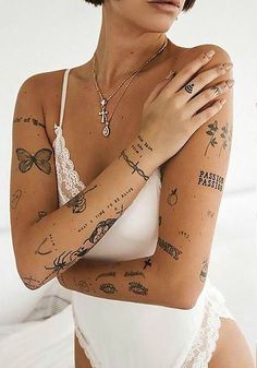 Silhouette Tattoos, Best Sleeve Tattoos, Discreet Tattoos, Subtle Tattoos, Aesthetic Tattoo, Sleeve Tattoos For Women, Dope Tattoos, Fine Line Tattoos