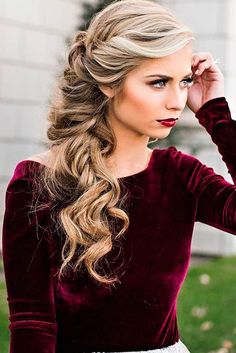 Curly Prom Hair, Loose French Braids, Square Face Hairstyles, Hair To One Side, Curly Wedding Hair, Long Hair Girl, Braids For Long Hair, Elegant Hairstyles