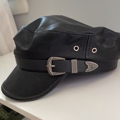 2010 Accessories, 90s Style Icons, Emo Accessories, Flat Top Hat, Vici Collection, Different Hats, Leather Hat