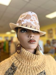 A  clean looking hat and a show stopper.This Fedora is beautiful and unisex. The fedora looks great for the summer. Comfortable fits small to med size heads.Don't delay order yours today. Fedora Hat Outfit Summer, Fedora Hat Outfit, Fedora Hat Outfits, Hat Outfit Summer, Short Hair Dos, Fedora Women, Casual Hats, Classy Hats, Women Fedora