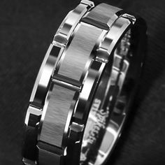 1pc 8mm Men’s Silver Color Brick Design Wedding Band Ring Elegant Tungsten Carbide Wedding Jewelry, Elegant Tungsten Carbide Wedding Rings, Elegant Wedding Rings In Tungsten Carbide, Silver Gloves, Men Wedding Band, Stainless Steel Cross Pendant, Wedding Band Designs, Compass Pendant, Brown Bracelet