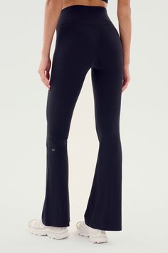 Your favorite flared legging is now available in our ultra luxe AirWeight fabric. High waist and wide flared leg elongates and slims on the body. BEST FOR: hot yoga, barre, Pilates. Barre Pilates, Yoga Barre, Hot Yoga, Pilates, High Waist, High Waisted, Yoga, Fabric, How To Wear