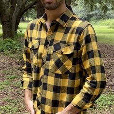 SPECIFICATIONSshirt material: 40% cotton, 60% polyesterUSA size: S/M/L/XL/2XLStyle: CasualSleeve Style: RegularSleeve Length(cm): FullShirts Type: Casual ShirtsPattern Type: PlaidOrigin: CN(Origin)Model Number: Men's Plaid Flannel ShirtMaterial: CottonMaterial: Polyester FiberItem Type: ShirtsGender: MENFabric Type: FlannelCollar: Turn-down CollarClosure Type: Single BreastedBrand Name: QISHAApplicable Season: Spring and AutumnApplicable Scene: Casual Coachella Outfit Men, Mens Office Wear, Mens Plaid Flannel, Shirt Flannel, Sports Trousers, Mens Flannel, Mens Plaid, Casual Design, Spring Shirts