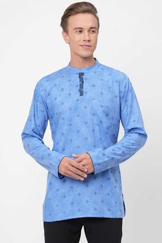 MEN'S SKY BLUE WITH BLACK PRINTED SHORT KURTA Sky Blue Fabric, Short Kurta, Woven Pattern, Black Print, Blue Fabric, Full Sleeve, Printed Shorts