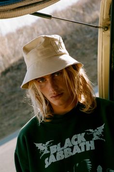 Made from 100% cotton canvas, our simple yet stylish canvas bucket hat is soft and durable – perfect for beach or park days ahead. Easy to wear, this piece is the ultimate addition to any sun-safe look. Cool Bucket Hats, Beige Bucket Hat, Cotton Bucket Hat, Casual Menswear, Lack Of Color, Childrens Hats, Surf Outfit, Wearing A Hat, Street Look