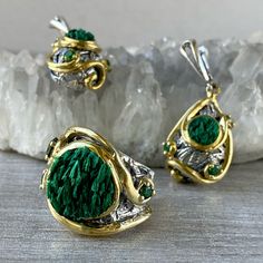 Teardrop earrings Unusual dangle, Green crystal Raw malachite earrings green zircon Sterling silver 925 and 24 K gold plated earrings 【FULL DETAILS】 ► Gemstone: raw malachite Malachite stone`s diameter: 15.5 mm ► RING SIZE: all sizes are available (choose from the option) WEIGHT: 15.4 gr ► EARRINGS WEIGHT: 15.3 gr Malachite`s diameter: 8 mm Length: 43 mm Width: 18 mm ⦿ Attention: The color of the stones may differ due to a difference between monitors All our jewelry is crafted with great attenti Elegant Green Jewelry With Natural Stones, Luxury Handmade May Birthstone Jewelry, Emerald Drop Earrings As A Gift, Green Emerald Jewelry With Natural Stones, Gold Plated Silver Jewelry With Natural Stones, Emerald Jewelry With Natural Stones For May Birthstone, Elegant May Birthstone Jewelry With Natural Stones, Unique Yellow Gold Jewelry For May Birthstone, Emerald Drop Earrings For Gifts