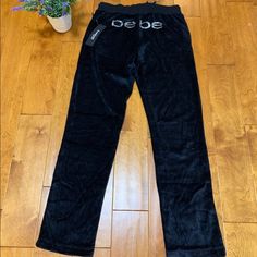 Bebe Rhinestone Logo Velour Pant Is Brand New With Tags Color Black Made In China Womens Gray Dress Pants, White Dress Pants, Trendy Pants, Sequin Pants, Suede Pants, Velour Pants, Black Leather Pants, Soft Pants, Grey Dress Pants