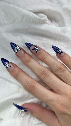 Silver Nails Metallic, Nails With Metallic Design, Blue With Stars Nails, Blue Silver Nails Ideas, Blue Nails With Silver Stars, Almond Gel X Nails Ideas, Red And Blue Nail Designs, Blue French Tips With Stars, America Nails Designs