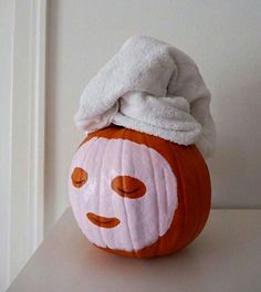 Esthetician Inspiration, October Vibes, Esthetics Room, Spa Room Decor, Autumn Skincare, Pumpkin Mask, Esthetician Room