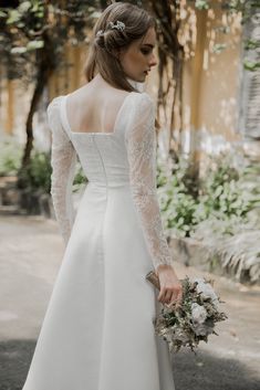 Long Sleeve Wedding Dress Boho, Vintage Inspired Wedding Dresses, Ethereal Wedding, Fashion Design Collection, Baptism Dress, Stunning Wedding Dresses, Lace Outfit, Modest Wedding Dresses, Dress Silhouette