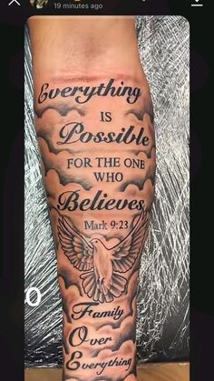 a person with a tattoo on their leg that says everything is possible for the one who believe