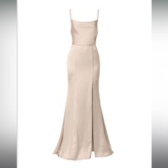 This Dress Was Stunning And Has Been Worn Once As Moh. It Is So Elegant And Timeless And If You’re An Upcoming Bridesmaid Save A Few And Rewear This One! Champagne Evening Gown, Amsale Bridesmaid Dresses, Amsale Dress, Wedding Dress Brands, Chloe Dress, Maxi Bridesmaid Dresses, Long Bridesmaid Dress, Bow Detail Dress, Satin Bridesmaid Dresses